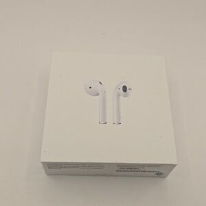 Empty Airpods box
